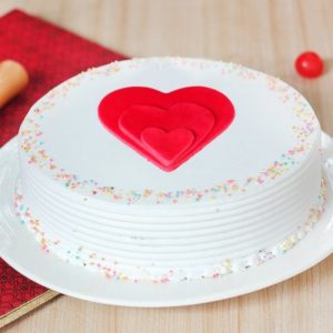 Love & Care valentine's day cake
