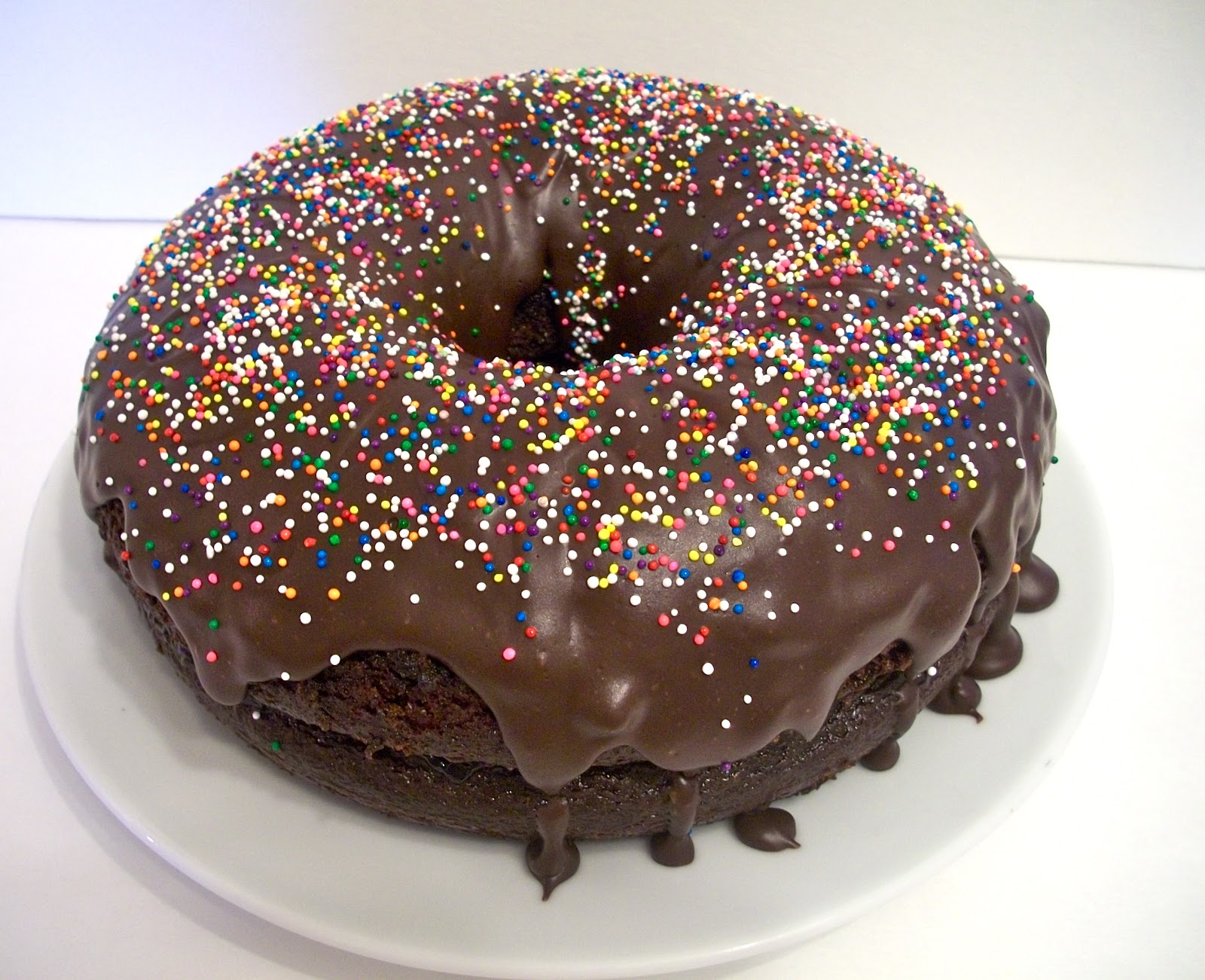 How to make a Doughnut Cake - Veena Azmanov