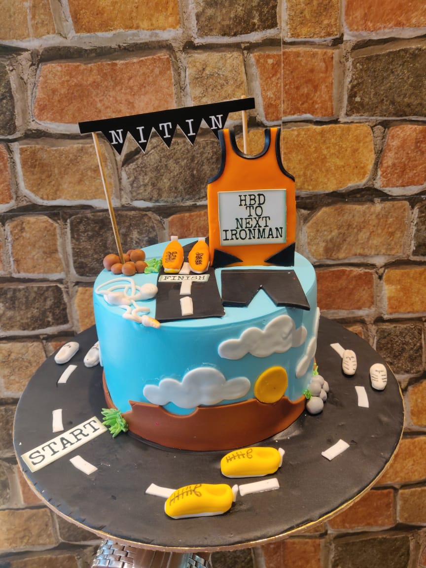 Lifestory, Cars and Hobbies - Distinctive cakes | Champagne Cakes